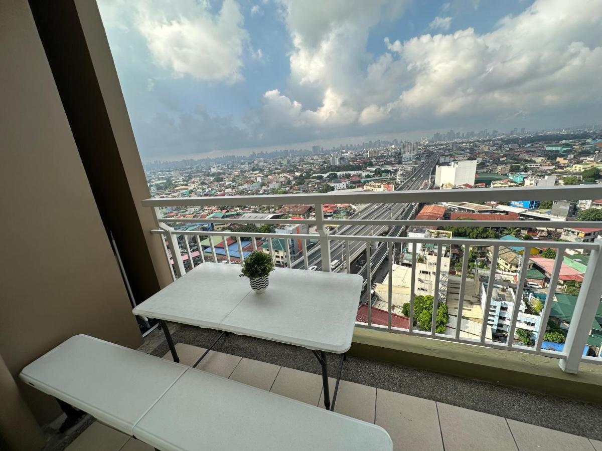 Celandine Residence In Quezon City Caloocan Bagian luar foto
